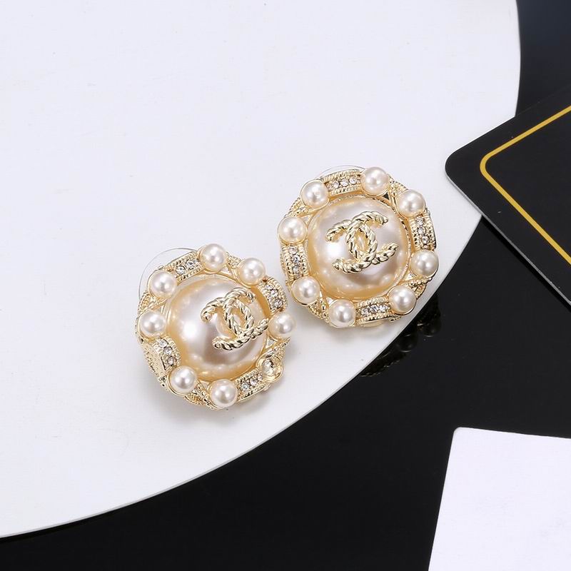 Chanel Earring 05yxs329